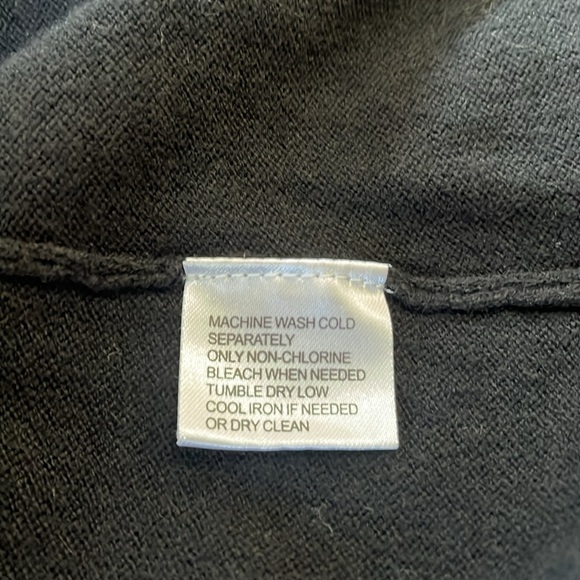 Never worn! Brown University Crest . Black sweater ladies XXL COTTON CASHMERE - Picture 11 of 11